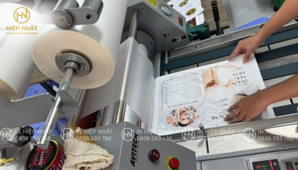Menu được in bằng công nghệ kỹ thuật số hiện đại