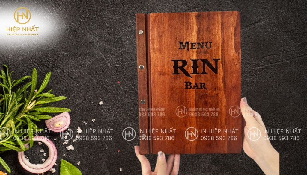 Các mẫu menu bằng gỗ vintage, hoài cổ cho quán nhậu và quán bia bình dân In thực đơn quán nhậu bằng gỗ