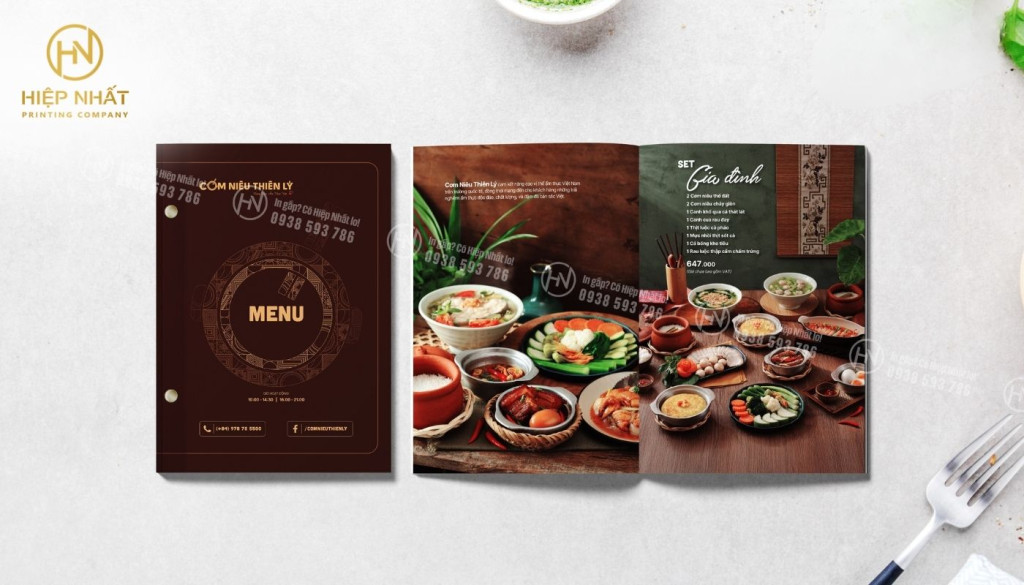 Thiết kế in menu gáy ốc chất liệu bìa cứng cho quán cơm niêu Thiết kế in menu gáy ốc chất liệu bìa cứng cho quán cơm niêu