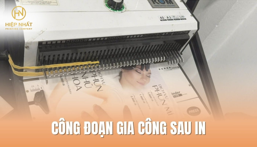 Công đoạn sau khi in menu da tại In Hiệp Nhất Công đoạn sau khi in menu da tại In Hiệp Nhất