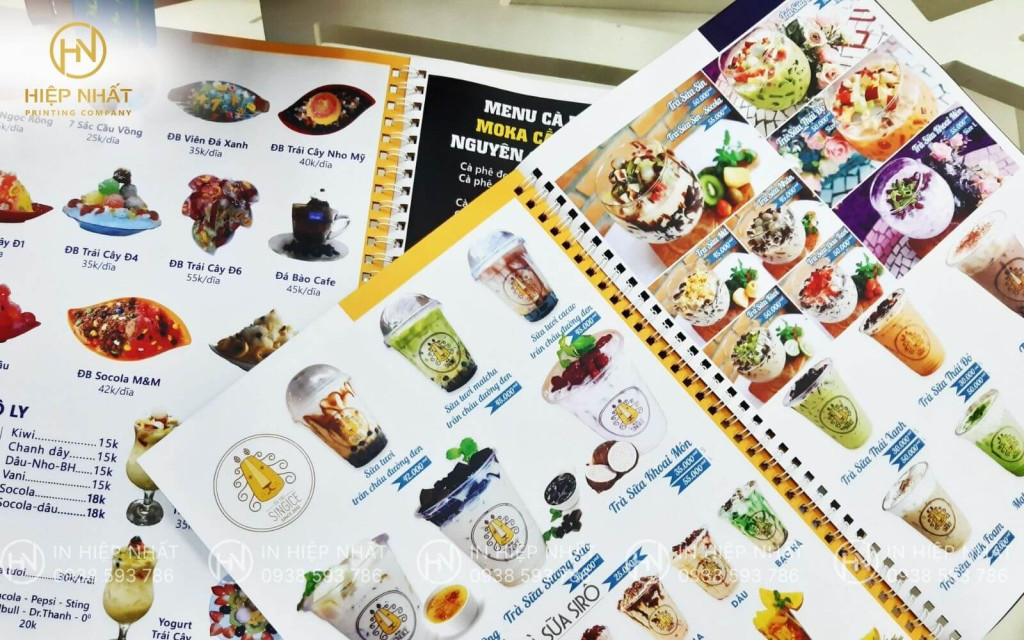 Thiết kế menu trà sữa dạng cuốn gáy lò xo, phù hợp với quán phục vụ tại bàn