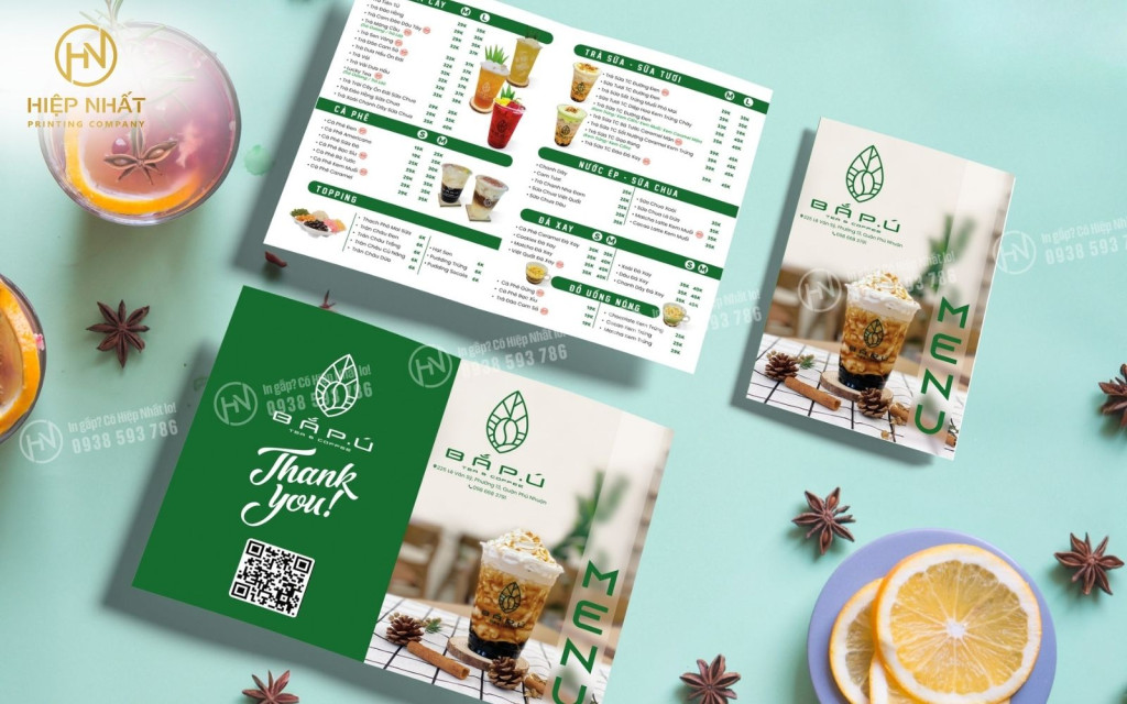 Mẫu menu quán trà sữa đẹp với bố cục dạng cuốn bìa acrylic bền bỉ