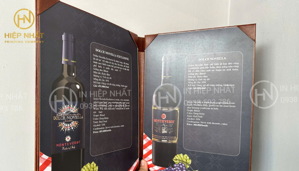 In menu nhà hàng chuyên nghiệp với chất liệu da cao cấp