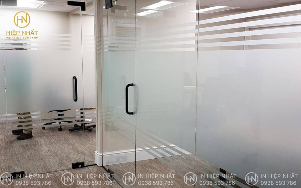 phim dán kính mờ đơn giản phim dán kính mờ đơn giản