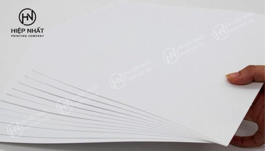 Giá giấy Couche thay đổi theo khổ và độ dày