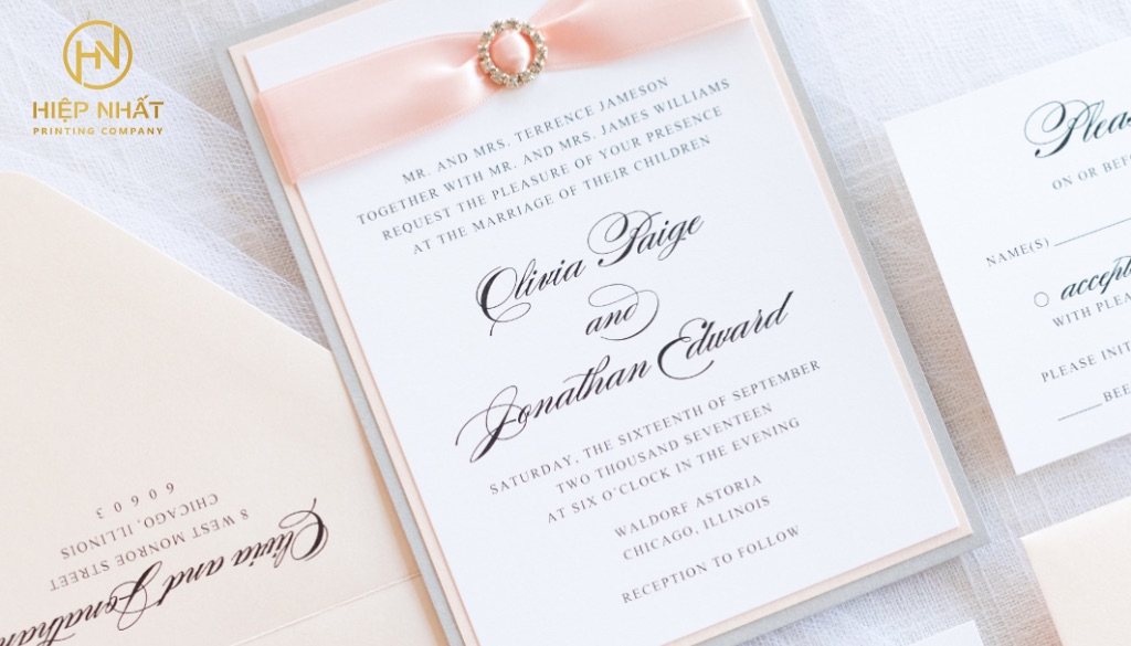 Ứng dụng giấy Crystal