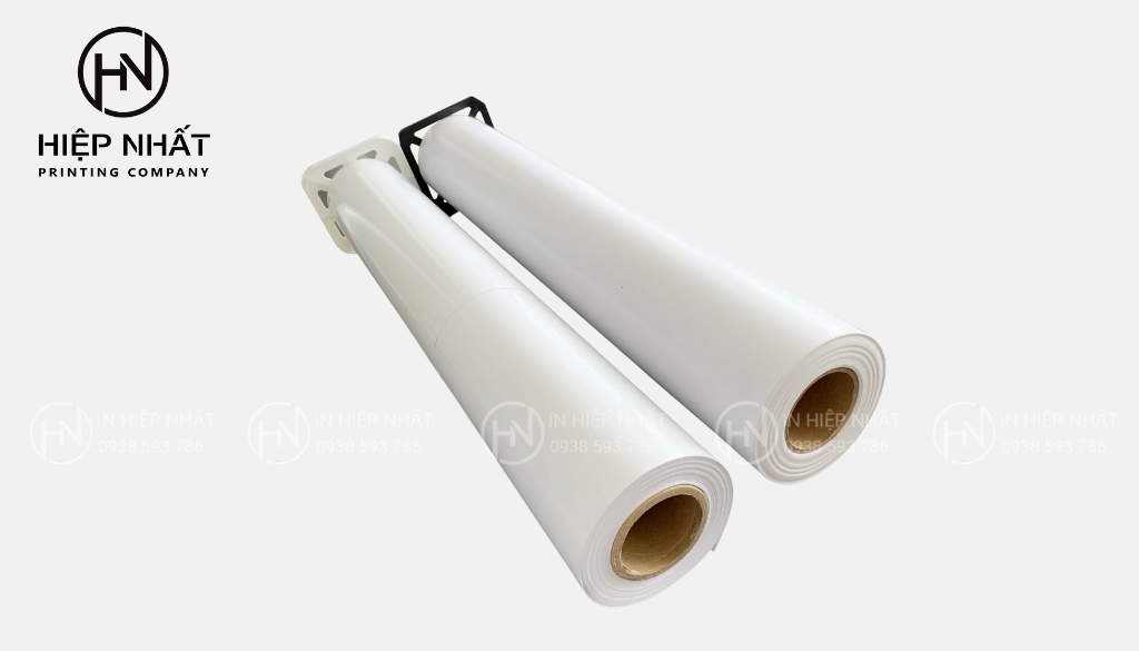 Giấy Glossy bóng vừa, phù hợp nhu cầu in phổ thông