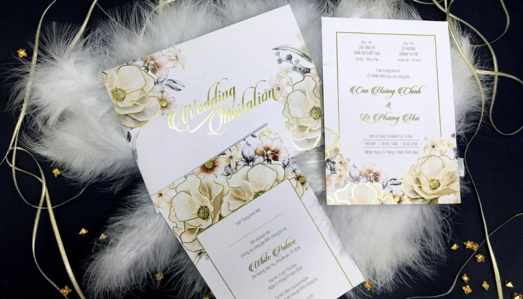 In ép nhũ thiệp mời nổi bật, nâng tầm giá trị