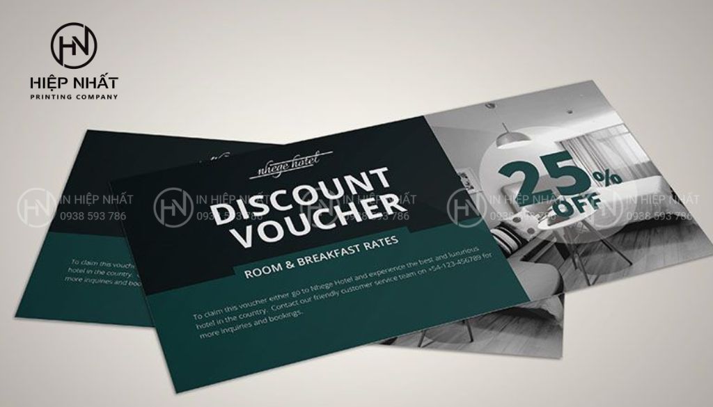 Mẫu voucher tinh tế giúp khách sạn thể hiện phong cách chuyên nghiệp và hiện đại