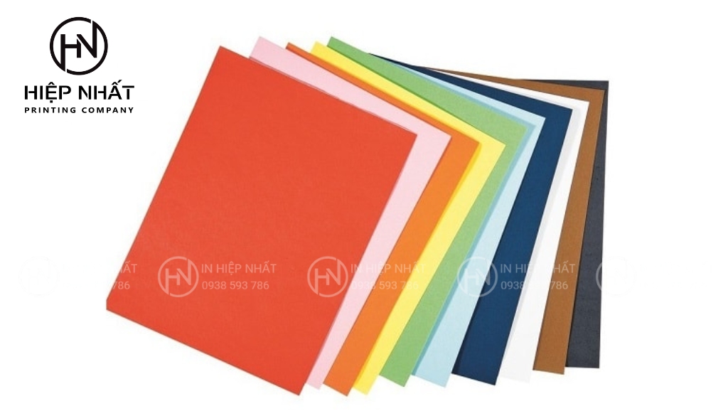 Giấy Bristol cứng cáp cho ấn phẩm cao cấp