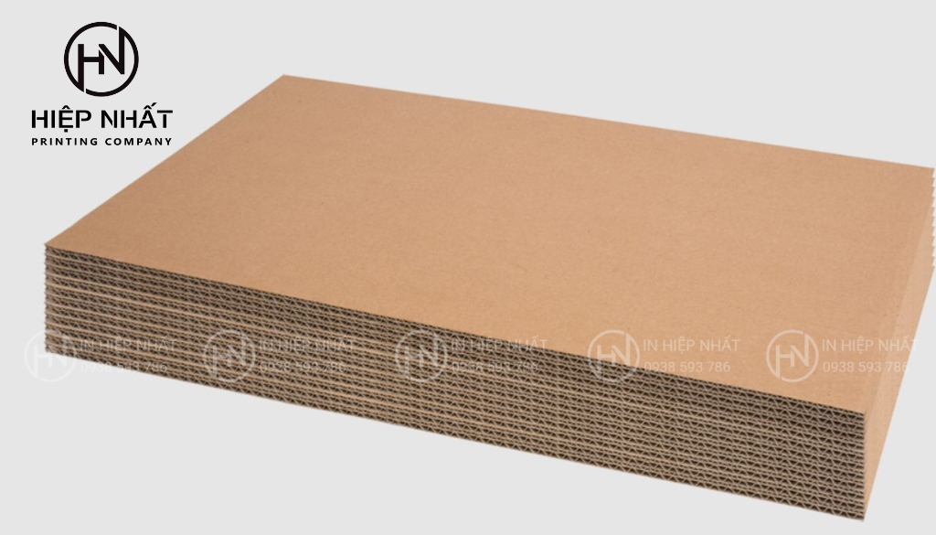 Giấy Carton cứng chắc cho bao bì vận chuyển