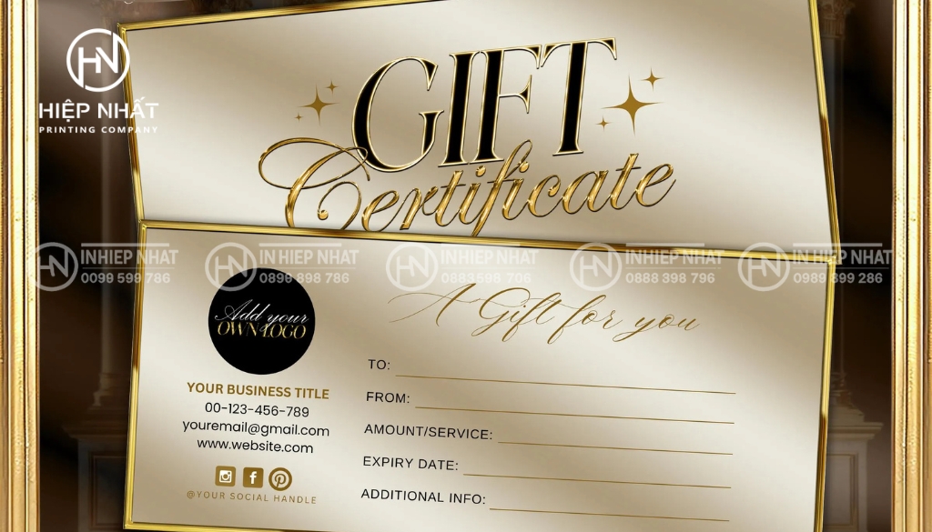 Voucher với viền và chi tiết vàng trên nền đen tối – phong cách cao cấp