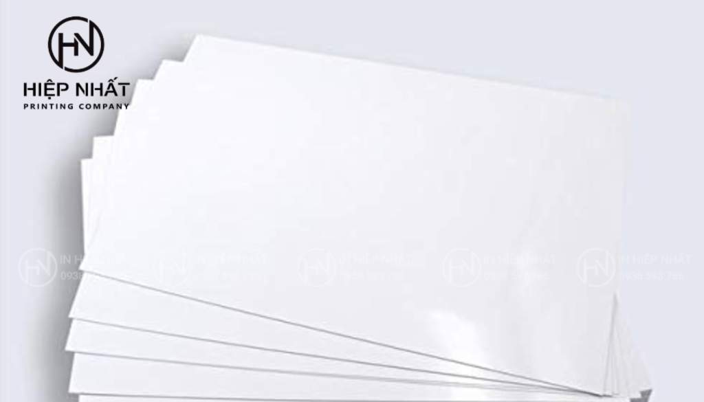 Các mẫu voucher in trên nhiều chất liệu khác nhau